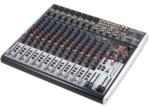 Behringer Xenyx X2222 